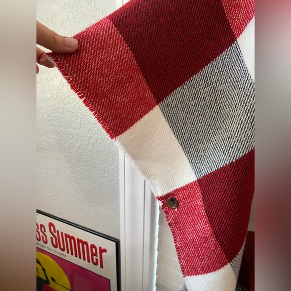 Accepting offers- Lane Bryant Red and White Checkered Poncho - Picture 5 of 6